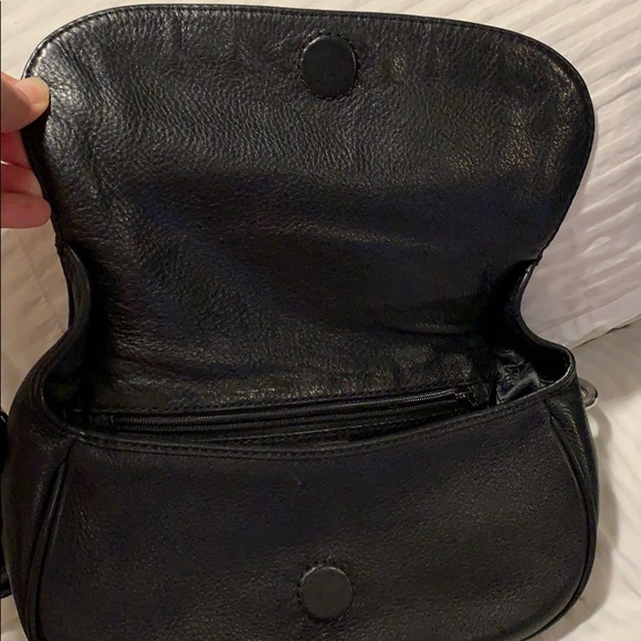 Black Leather Bag - Picture 10 of 13